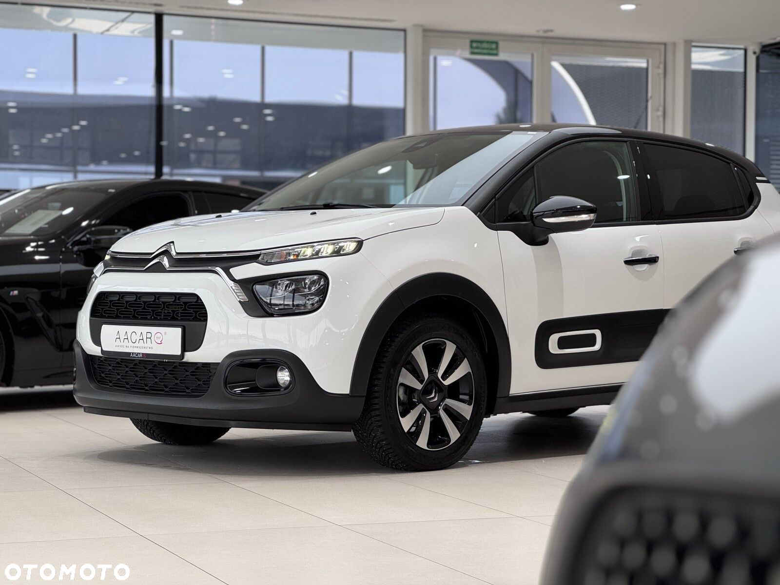 Citroën C3 1.2 PureTech Shine - 37