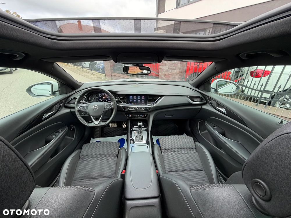 Opel Insignia 2.0 CDTI 4x4 GSi S&S - 7