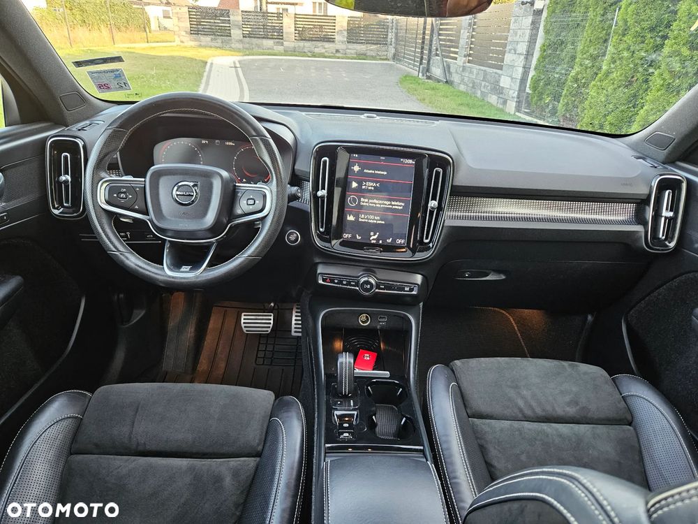 Volvo XC 40 - 11