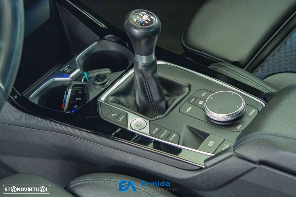 BMW 116 d Pack Desportivo M - 25