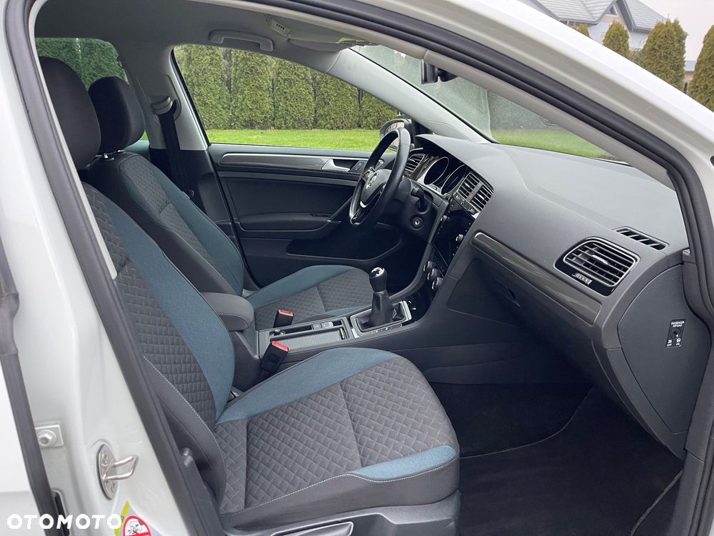 Volkswagen Golf 1.6 TDI SCR IQ.DRIVE - 12