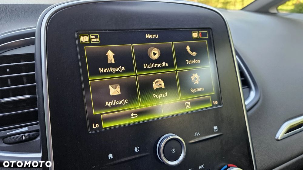 Renault Grand Scenic ENERGY TCe 115 LIMITED - 29