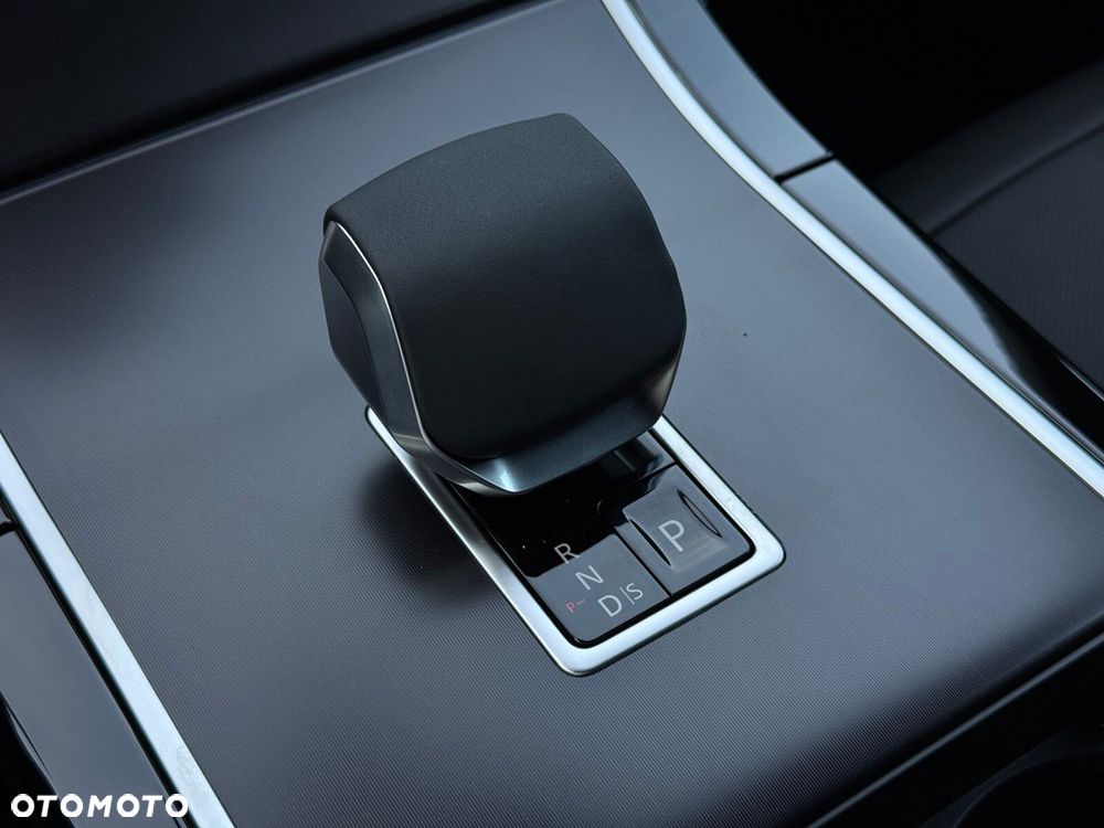 Land Rover Range Rover Evoque - 22