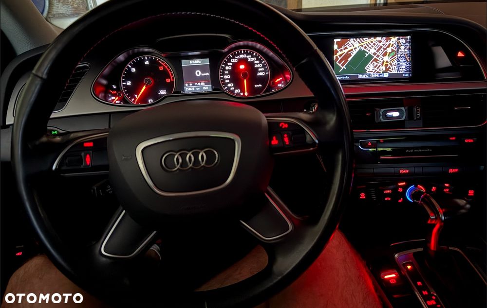 Audi A4 Avant 2.0 TDI Multitronic - 35