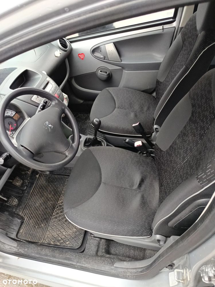 Peugeot 107 - 4
