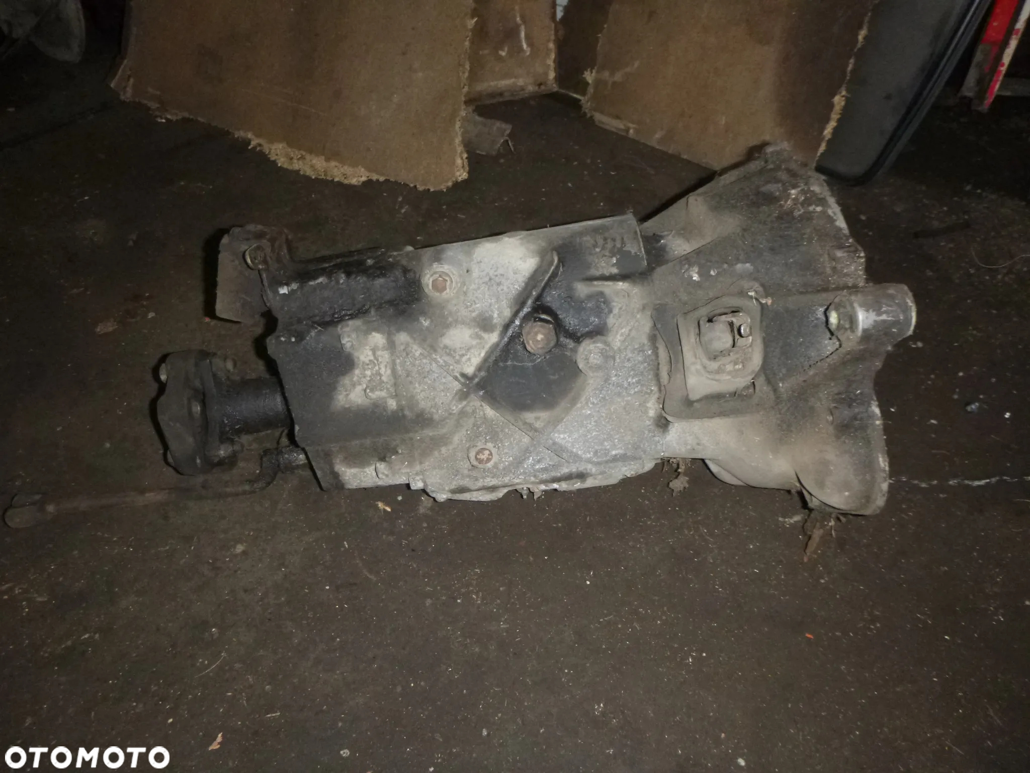 SKRZYNIA BIEGÓW VOLVO 740 760 2,3 BENZYNA 5cio biegowa SPRAWNA - 3