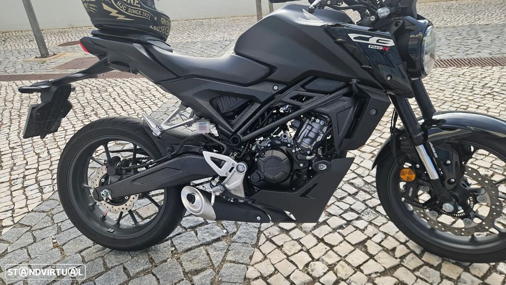 Honda CB 125 R - 10
