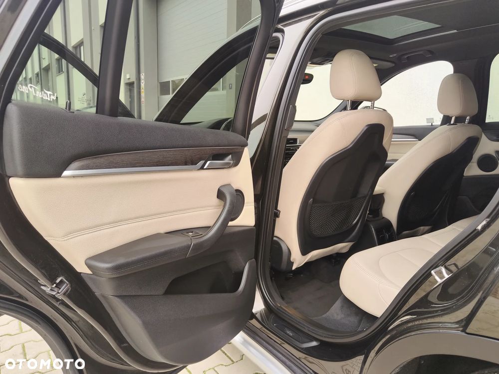 BMW X1 - 11