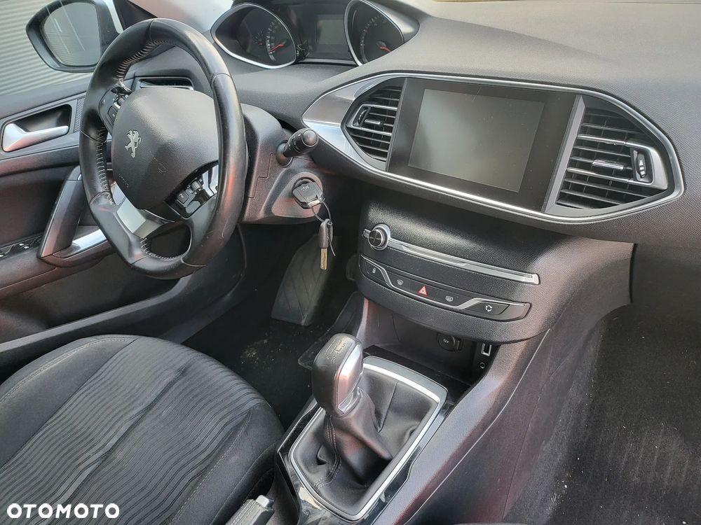 Peugeot 308 BlueHDi 100 Stop & Start Business-Line - 26