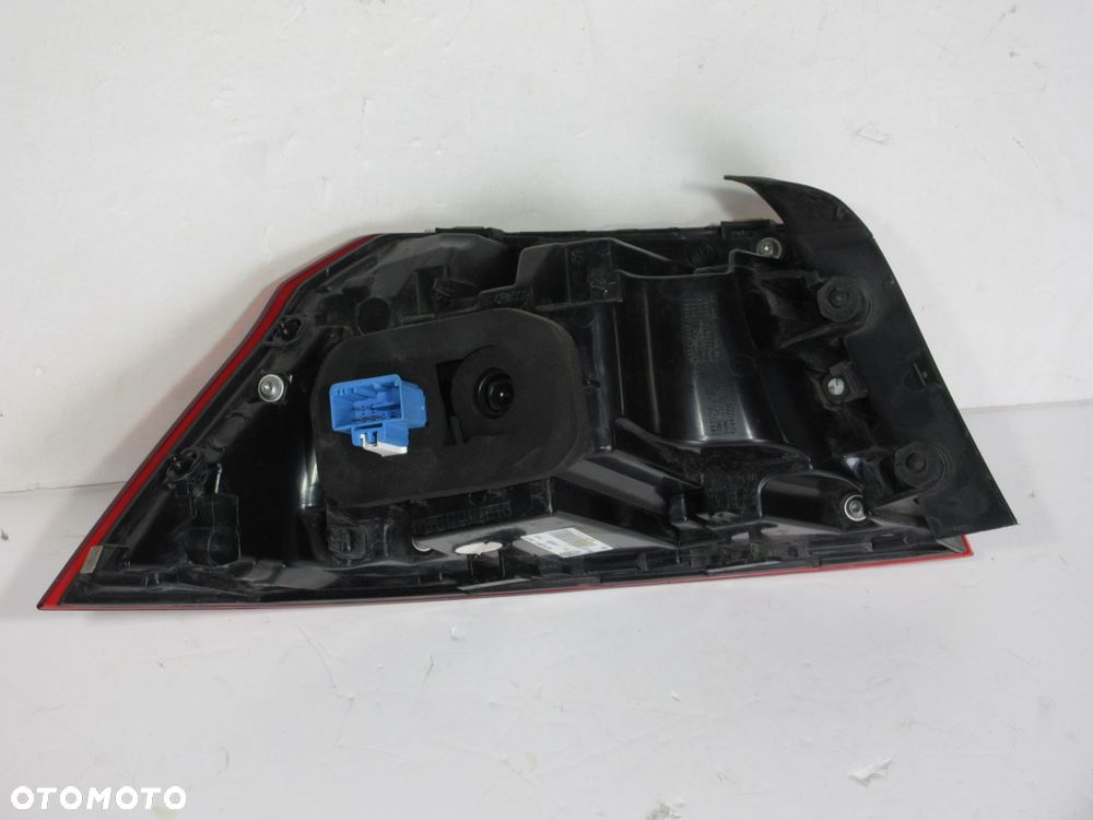vw passat b8 sedan prawa lampa tył led 3g5945208b - 2