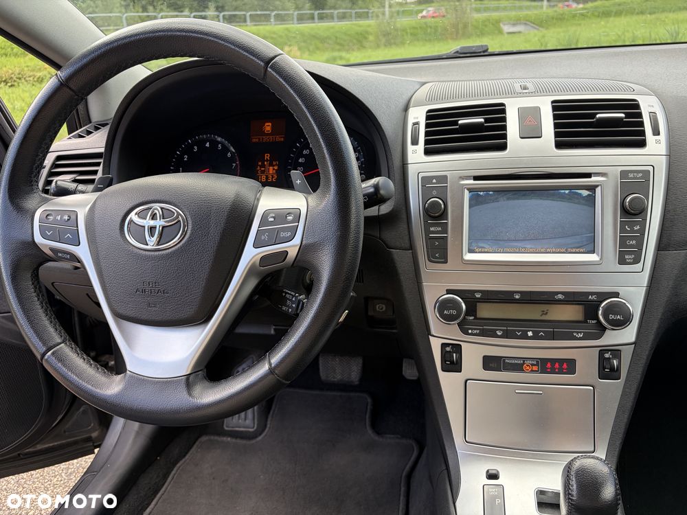 Toyota Avensis - 7