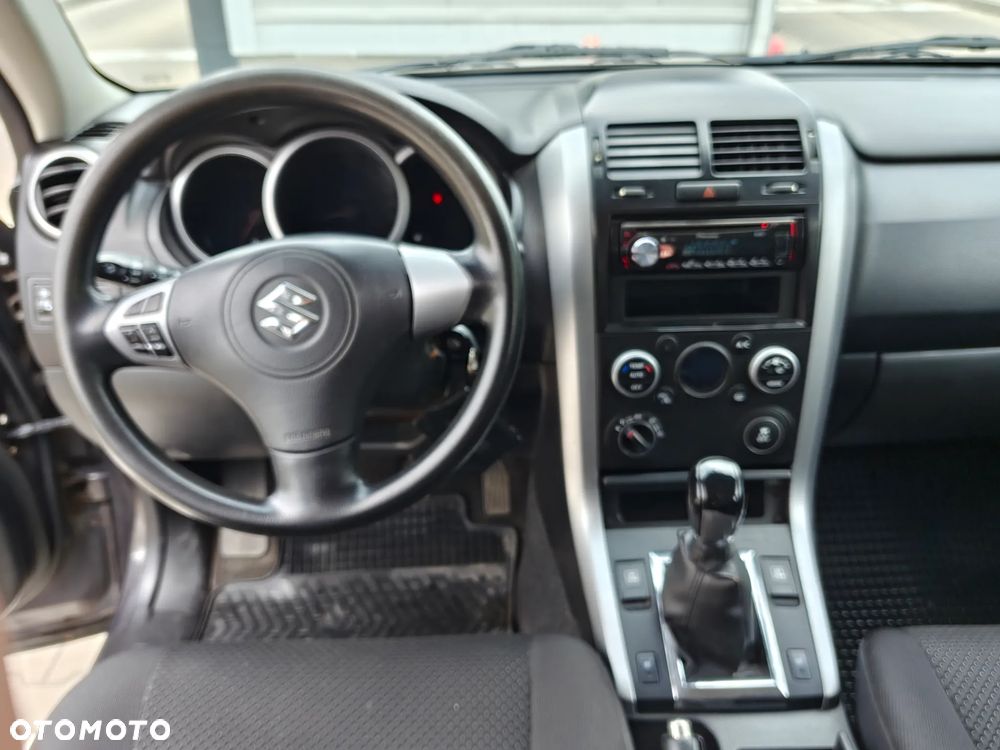 Suzuki Grand Vitara 1.9 DDiS Comfort - 6