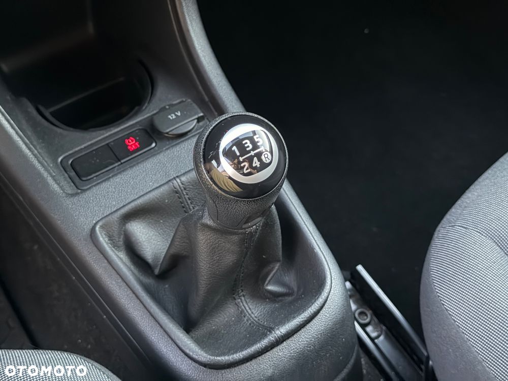 Volkswagen up! - 22