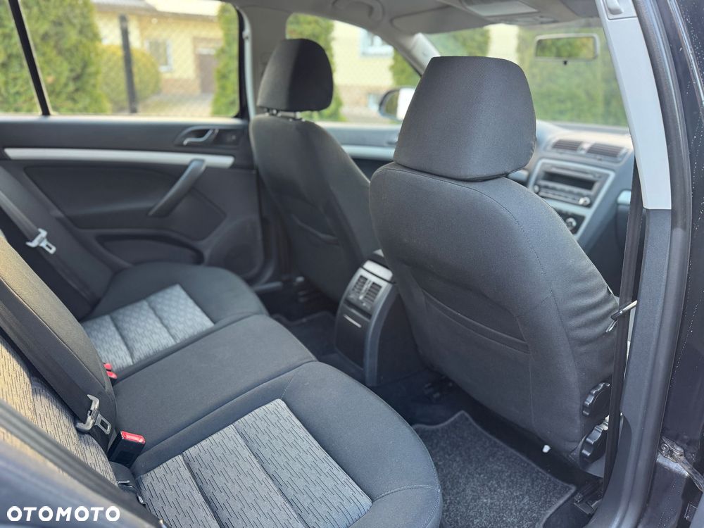 Skoda Octavia 1.6 TDI DPF Ambiente - 14