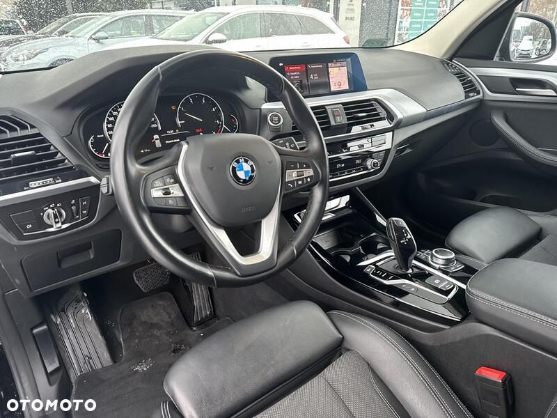 BMW X3 xDrive20d - 10