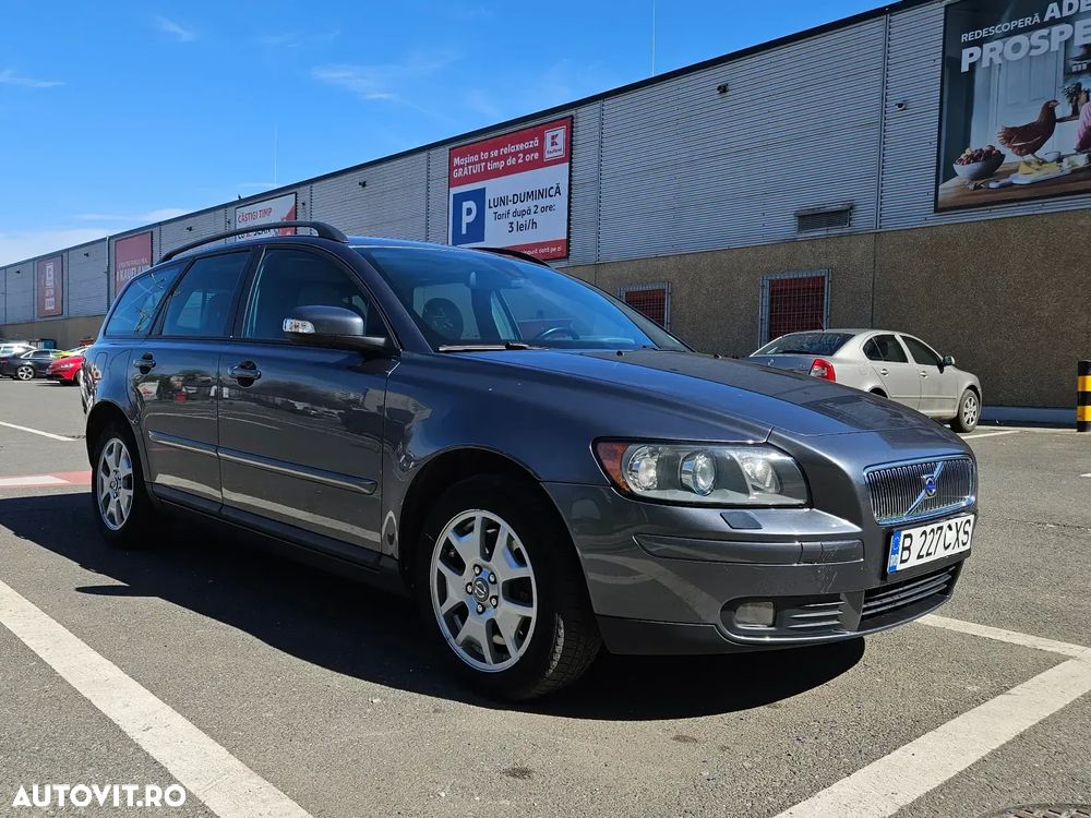 Volvo V50 - 1