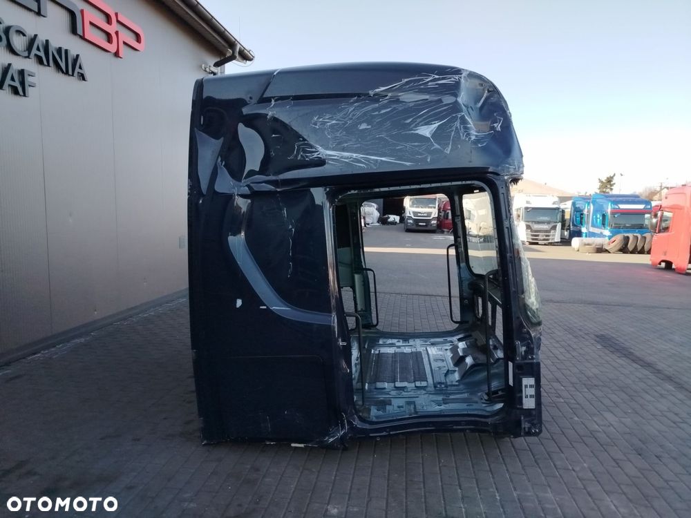 KABINA GOŁA SCANIA S NTG - 3