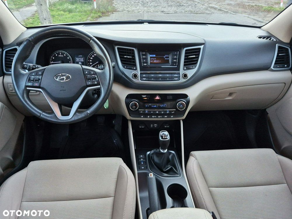 Hyundai Tucson 1.6 GDI BlueDrive Comfort 2WD - 31