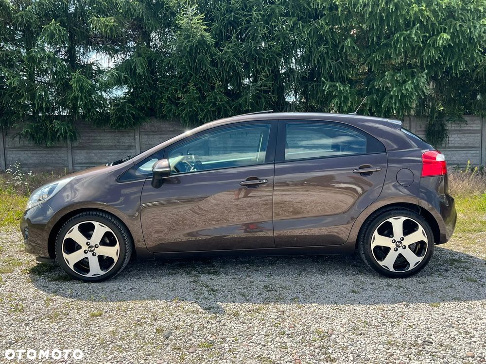 Kia Rio 1.4 CRDI Platinum Edition - 4