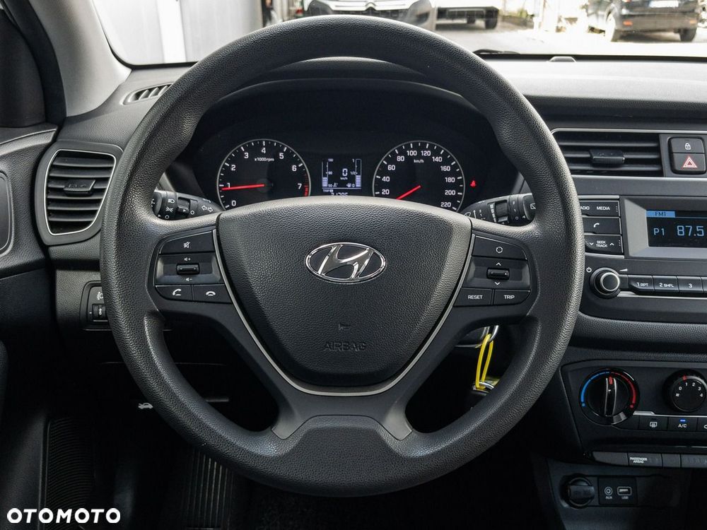 Hyundai i20 1.2 Classic Plus - 11