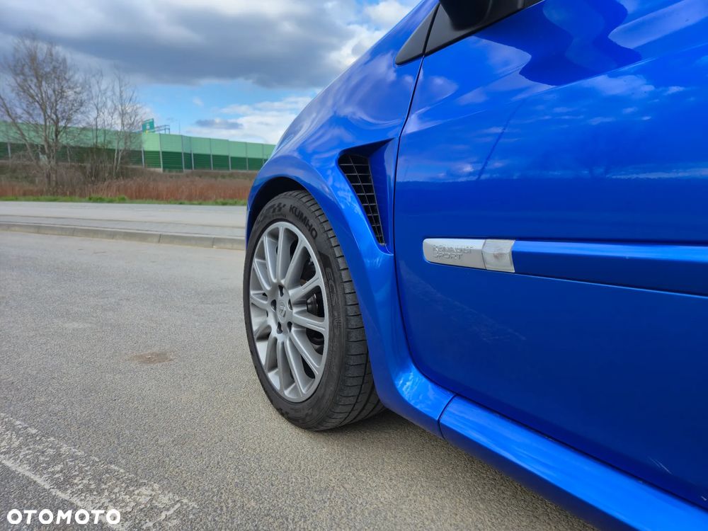 Renault Clio 2.0 16V Sport - 9