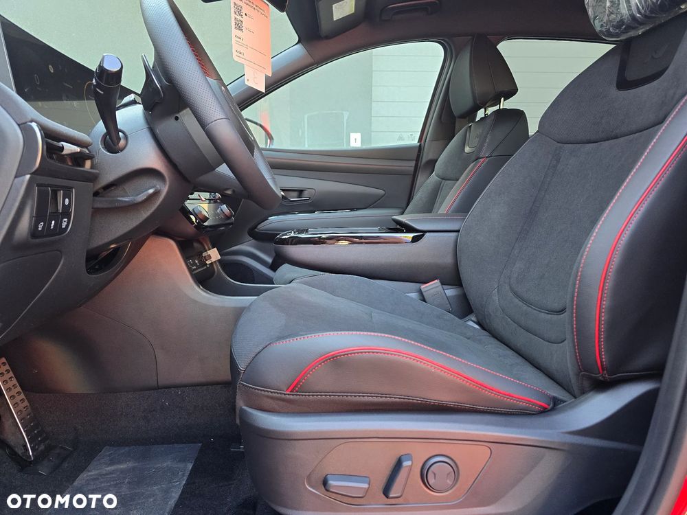 Hyundai Tucson 1.6 T-GDi HEV N-Line Plus 2WD - 13