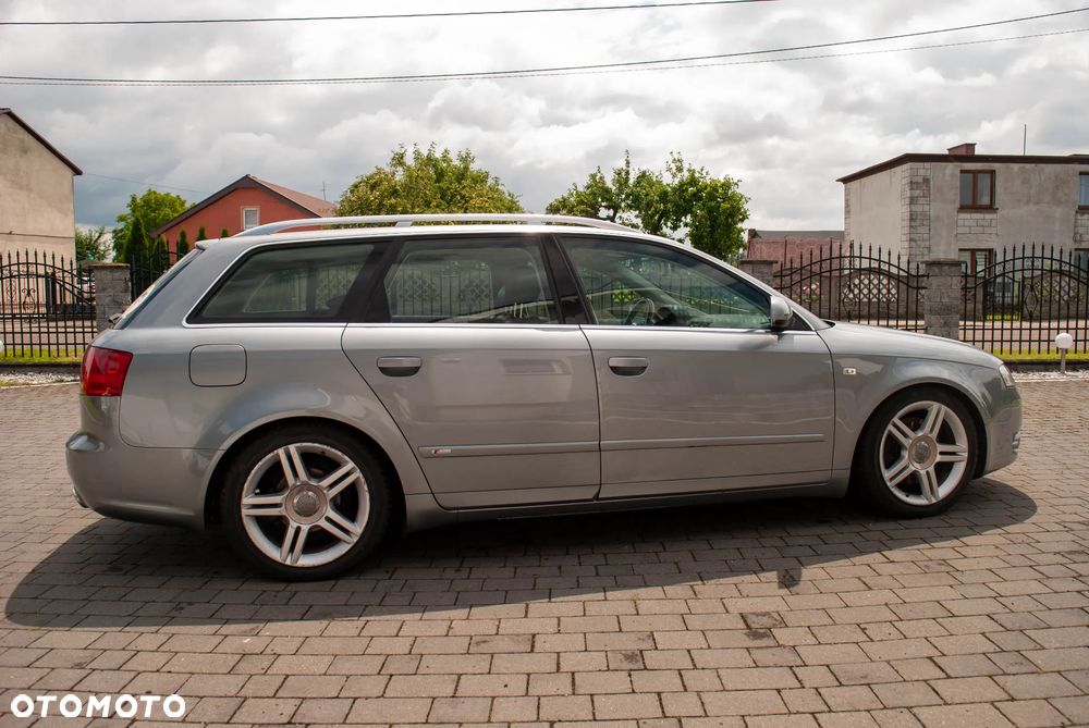 Audi A4 Avant 2.0 TDI DPF Quattro - 13