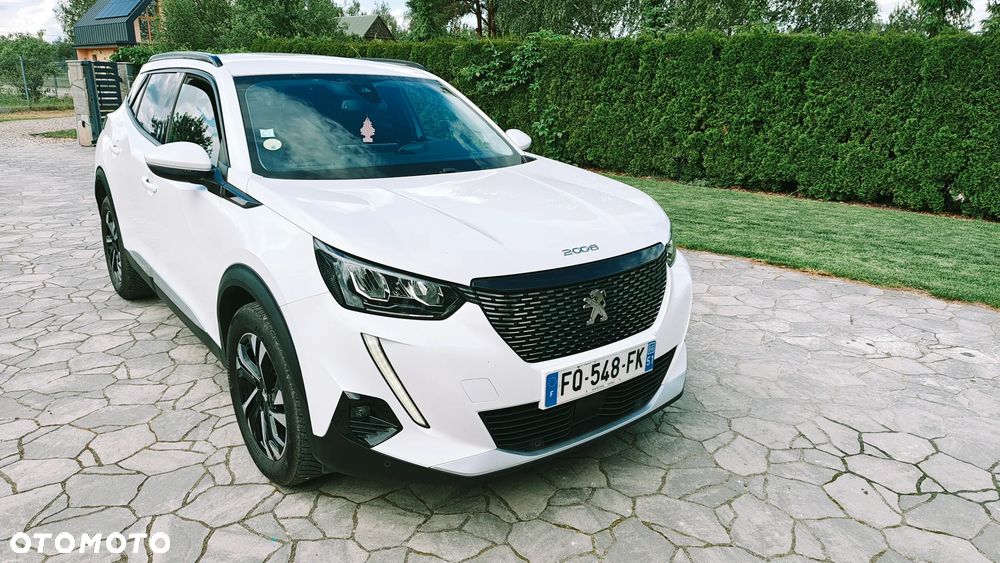 Peugeot 2008 BlueHDi 130 EAT8 Allure Pack - 27