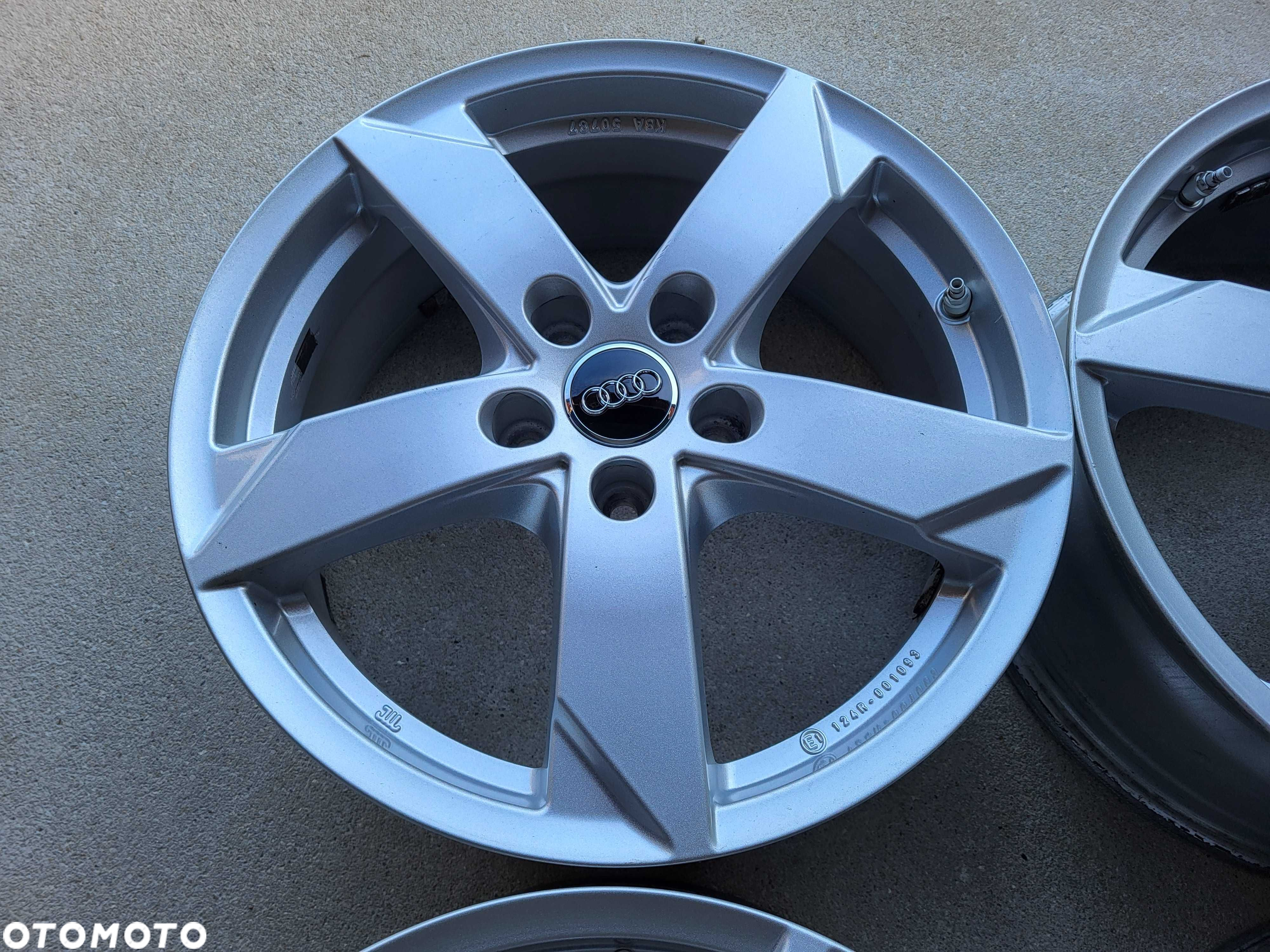 [781] Felgi aluminiowe 17 Cali 5x112 ET45 Audi A3 A4 - 4