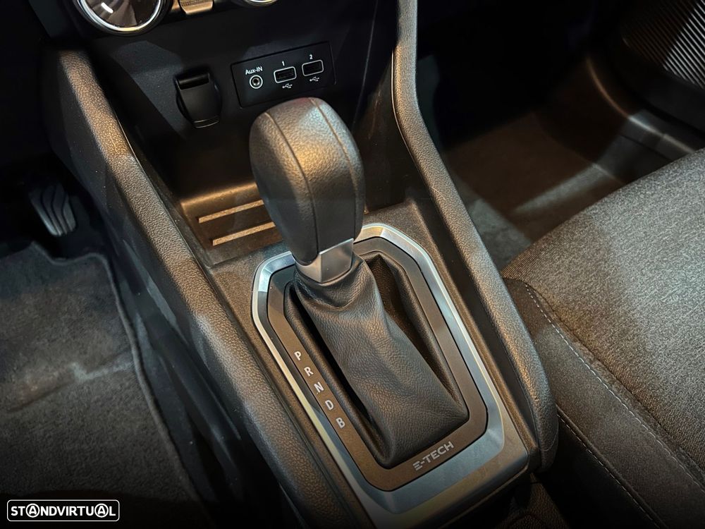 Renault Clio 1.6 E-Tech Intens - 24