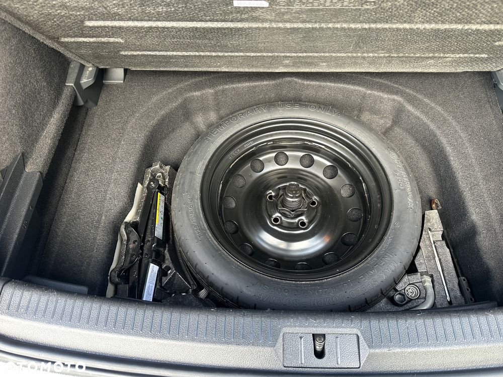 Volkswagen Golf 2.0 TDI BlueMotion Technology Cup - 40