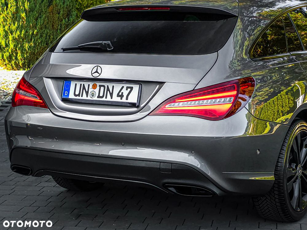 Mercedes-Benz CLA 200 7G-DCT Urban - 8