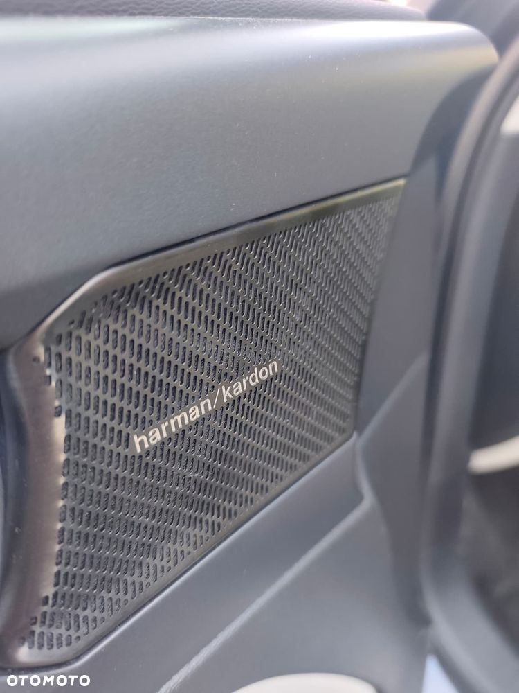 Volvo XC 40 - 8
