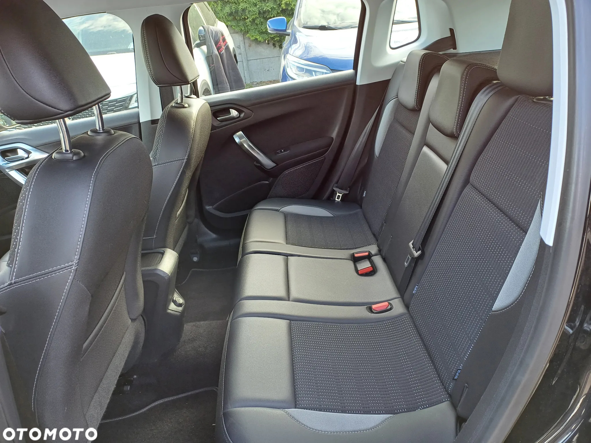 Peugeot 2008 82 e-VTI ETG5 Allure - 16