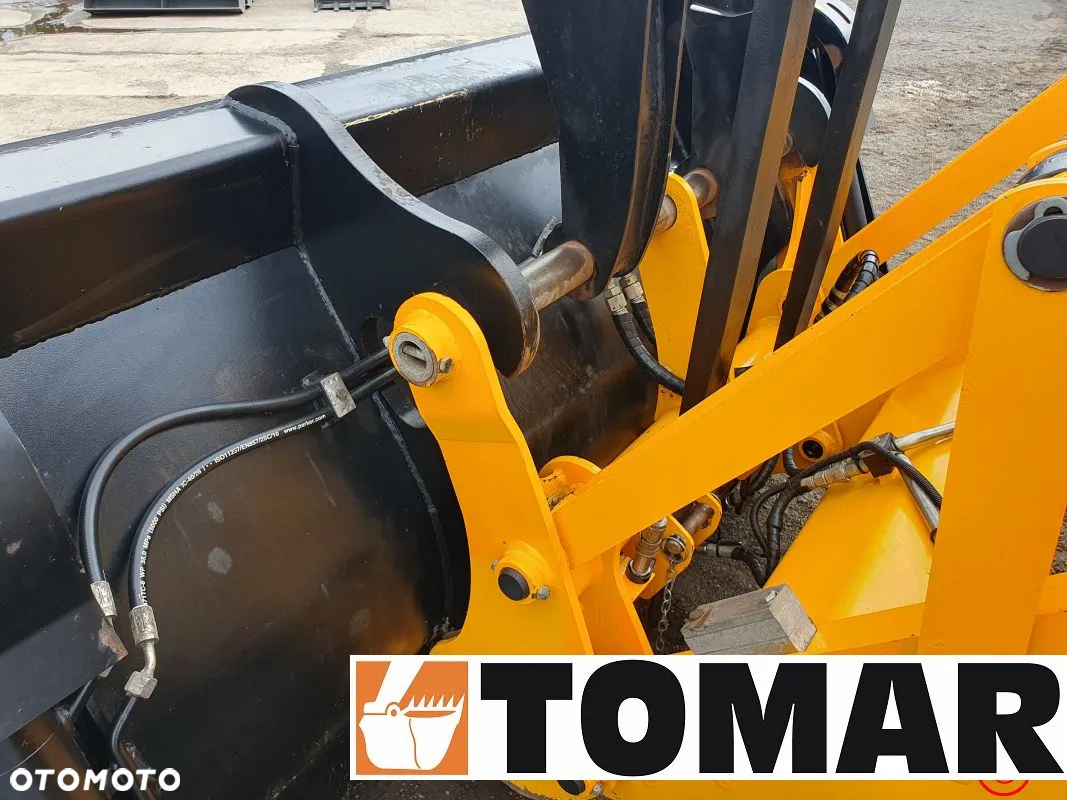 JCB 3CX - 16