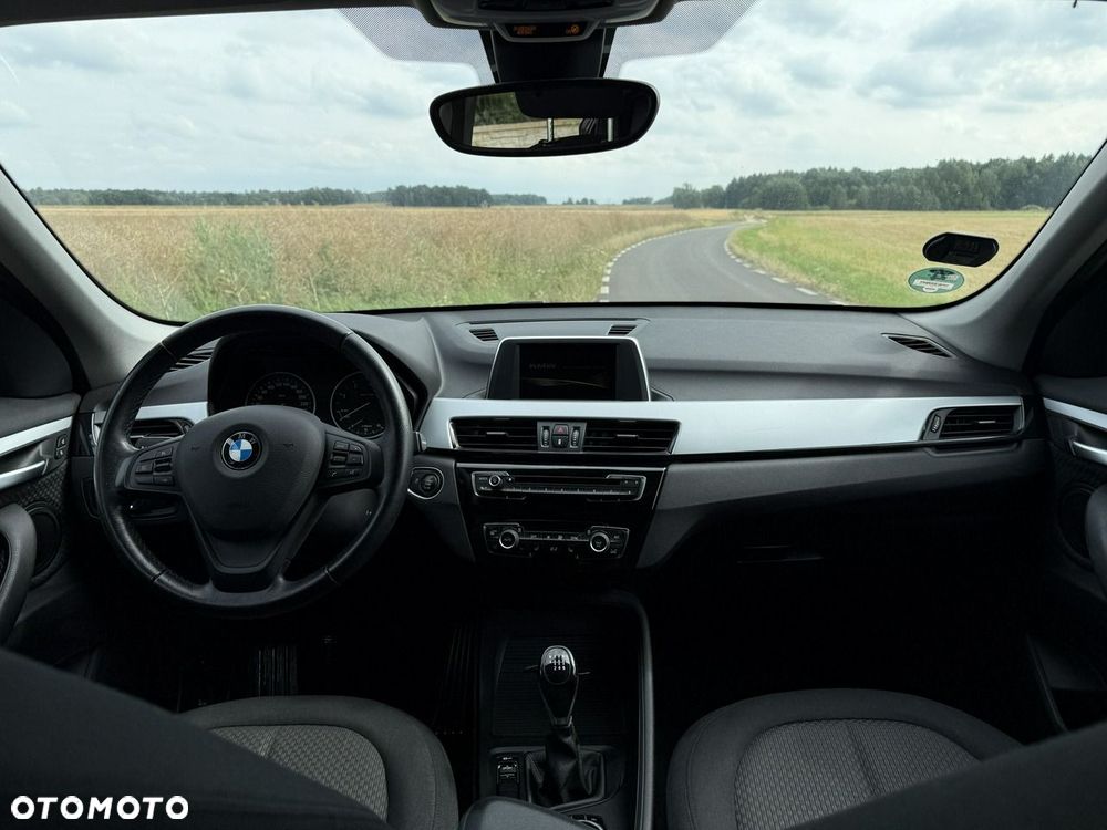 BMW X1 xDrive18d Advantage - 3