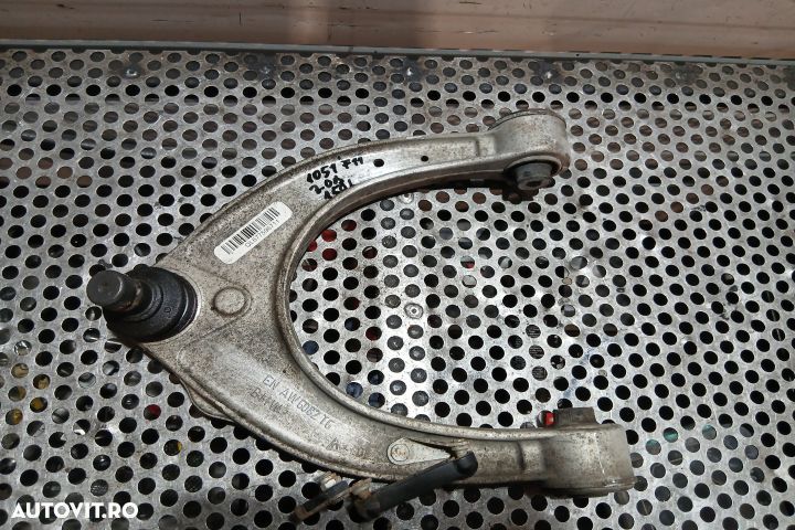 Brat superior fata dreapta spre fata QL677596711 QL677596711 BMW Seri - 1