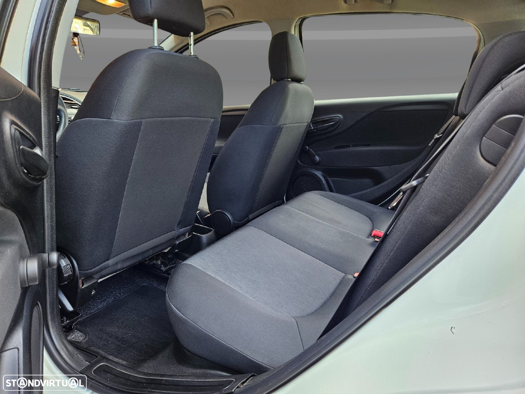 Nissan Leaf N-Connecta Two Tone - 16