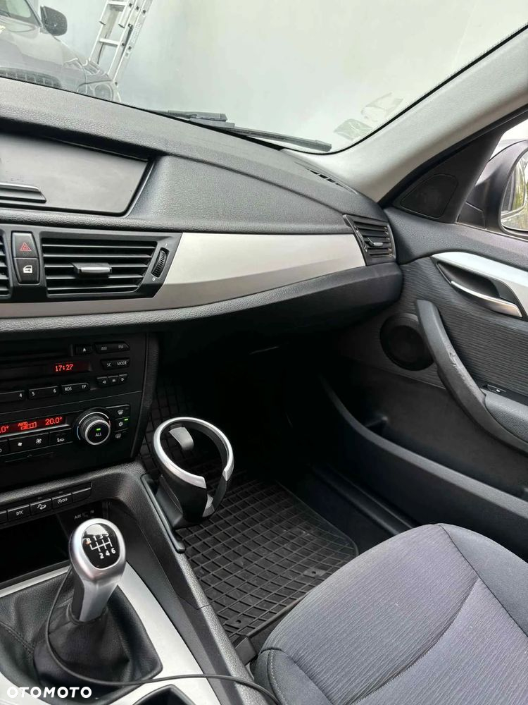 BMW X1 xDrive20d - 12