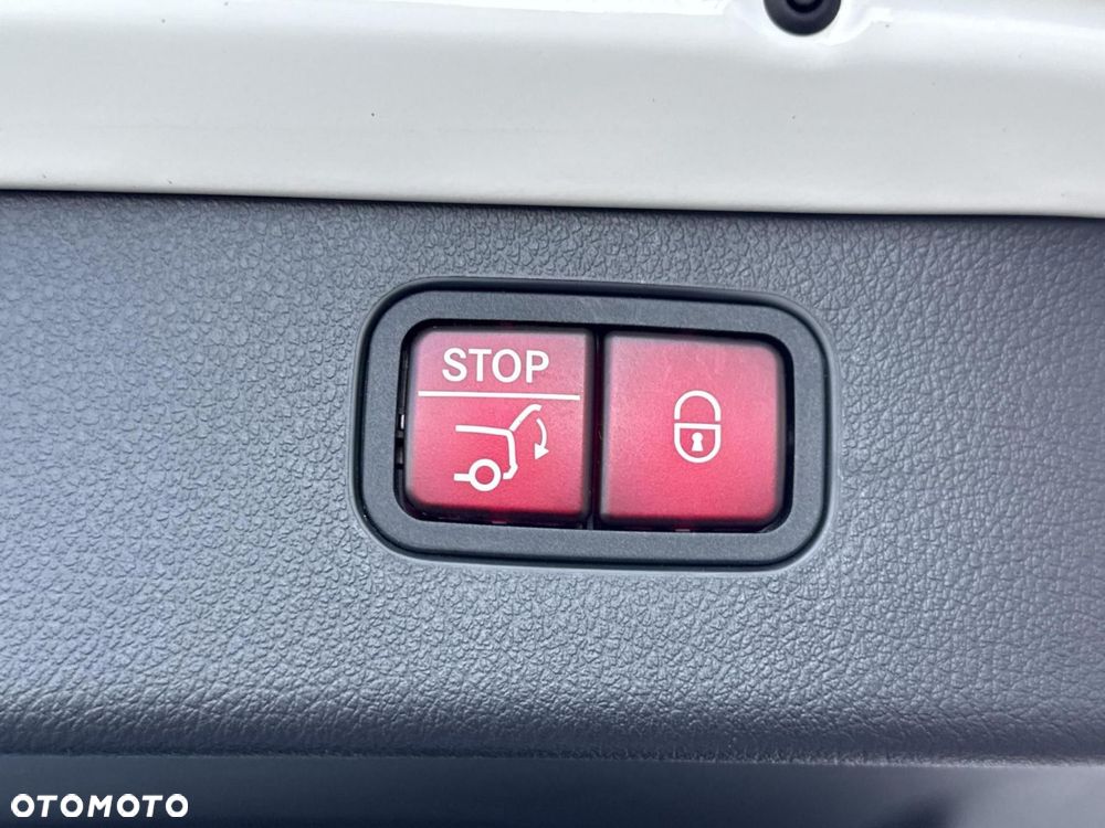 Mercedes-Benz Klasa C - 16