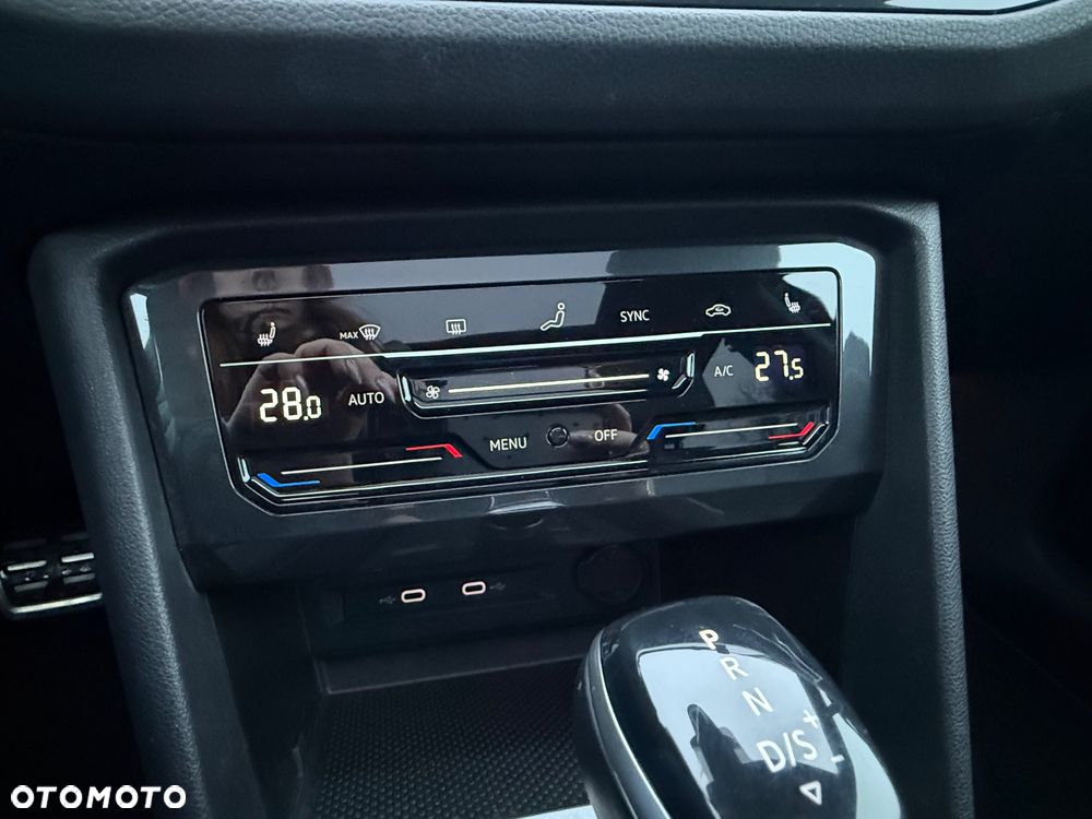 Volkswagen Tiguan 2.0 TDI SCR DSG R-Line - 19