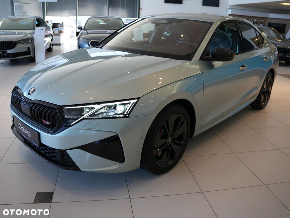 Skoda Octavia 2.0 TSI RS DSG - 8