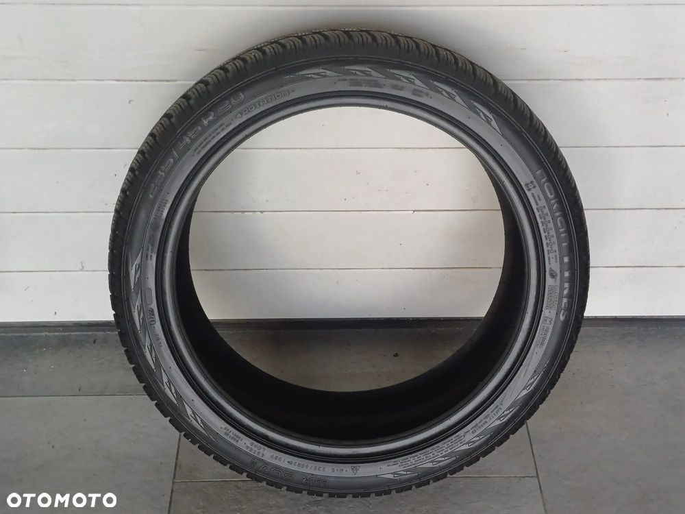 NR 578 Opony Zimowe Komplet 235/45/20 Bieżnik 2x ok 7,86 , 2x ok 5,26 - 6