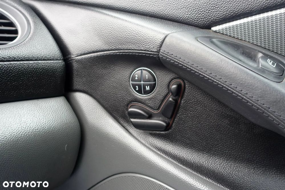 Mercedes-Benz SL 350 - 19