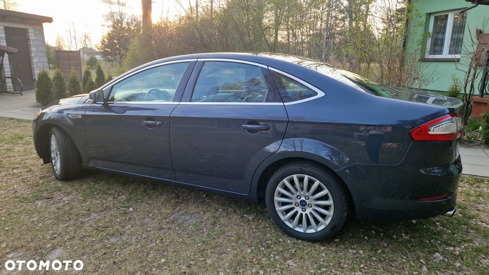 Ford Mondeo 2.0 EcoBoost Titanium - 13