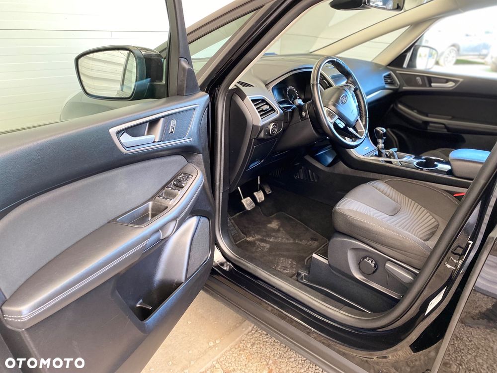 Ford S-Max 2.0 EcoBlue Titanium - 8