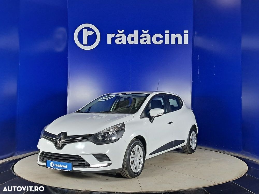 Renault Clio - 1