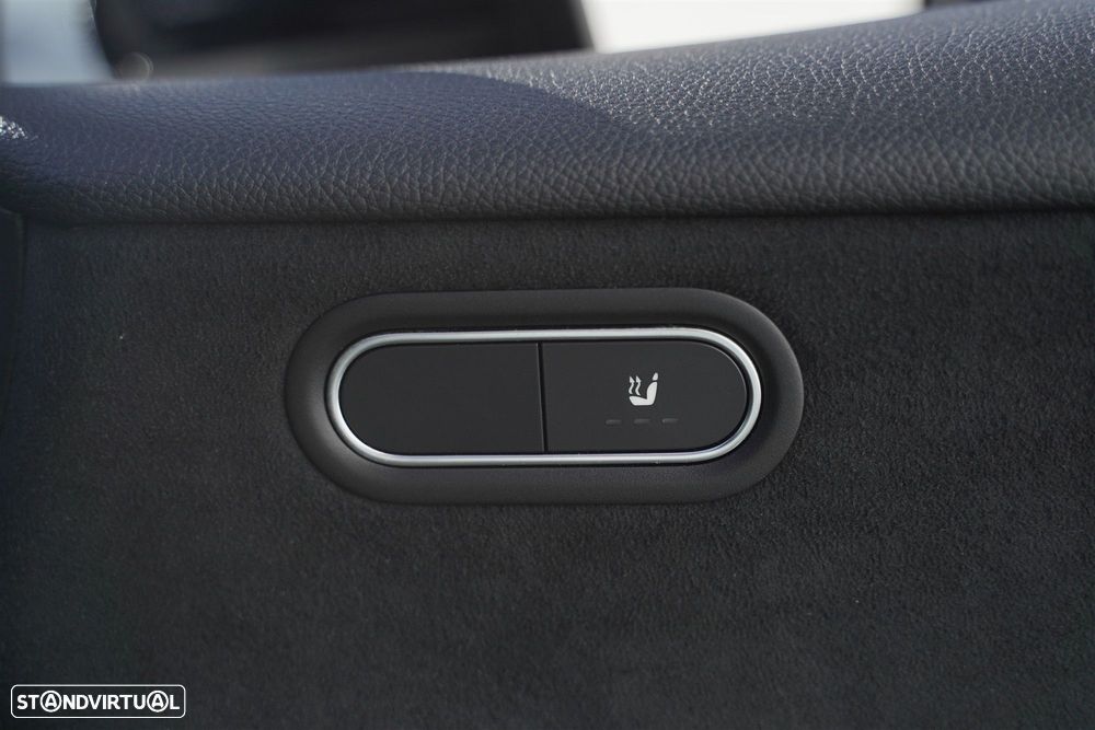 Mercedes-Benz A 180 d AMG Line Aut. - 42