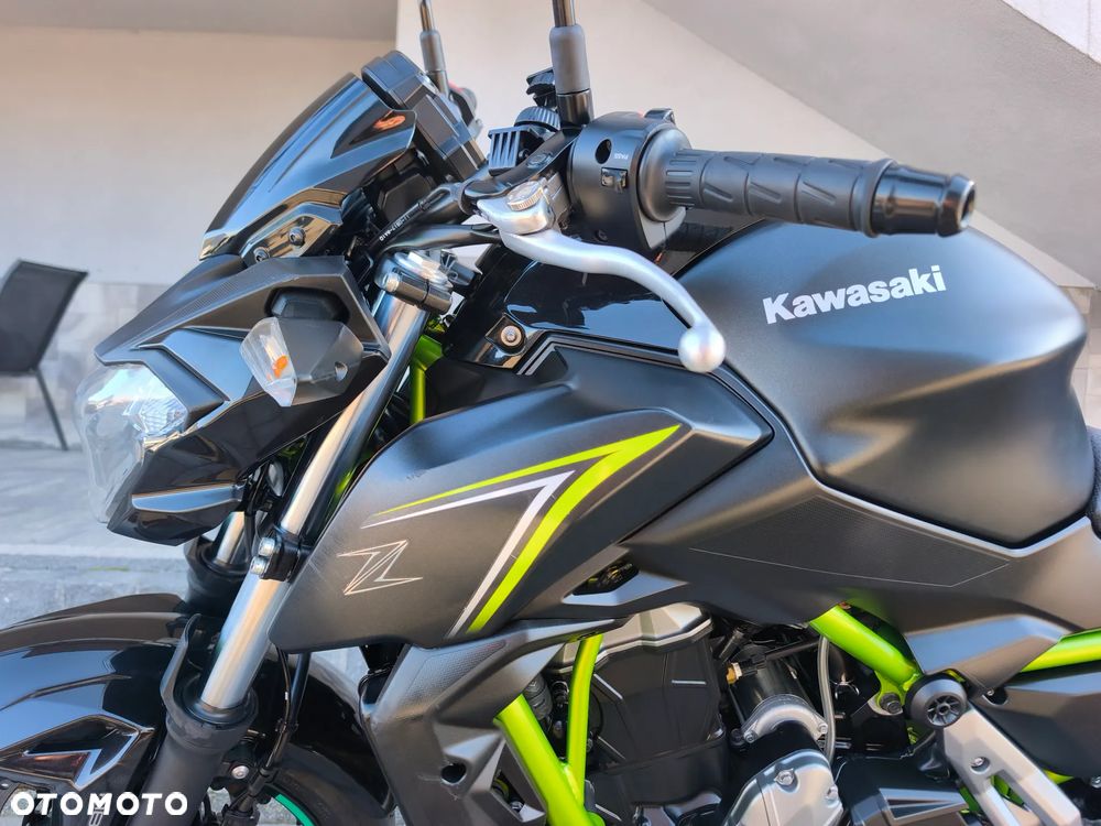 Kawasaki Z 650 - 10