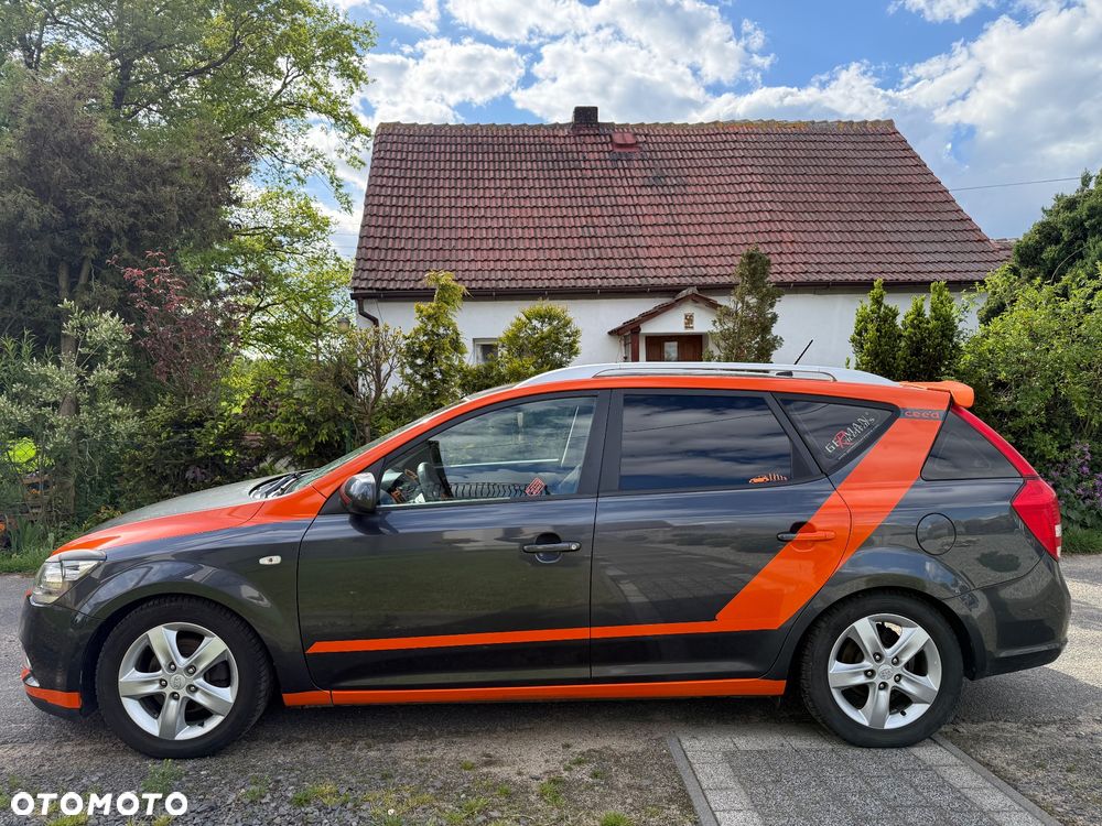 Kia Ceed 1.4 CVVT Attract - 2